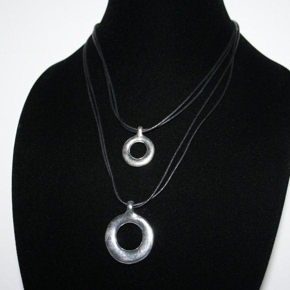 Vintagejelyfish Jewelry - Black and silver layered necklace